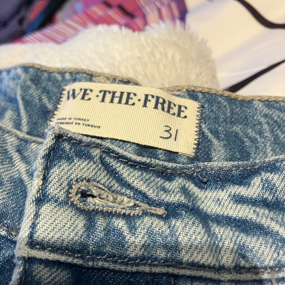 Good Luck Distressed Barrel Jeans - Picture 3 of 9